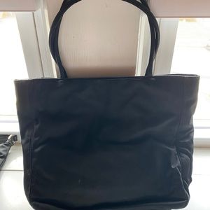 Parade shoulder bag